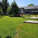 Σπίτι διακοπών Espace Cosmos Vaux-sur-Sure