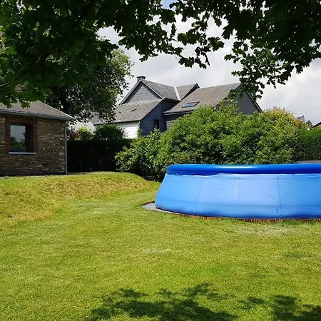 Espace Cosmos * Vaux-sur-Sure